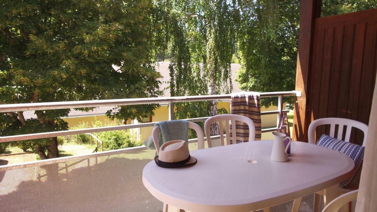 Hotel Vvf Sud Aveyron Brusque Exterior foto